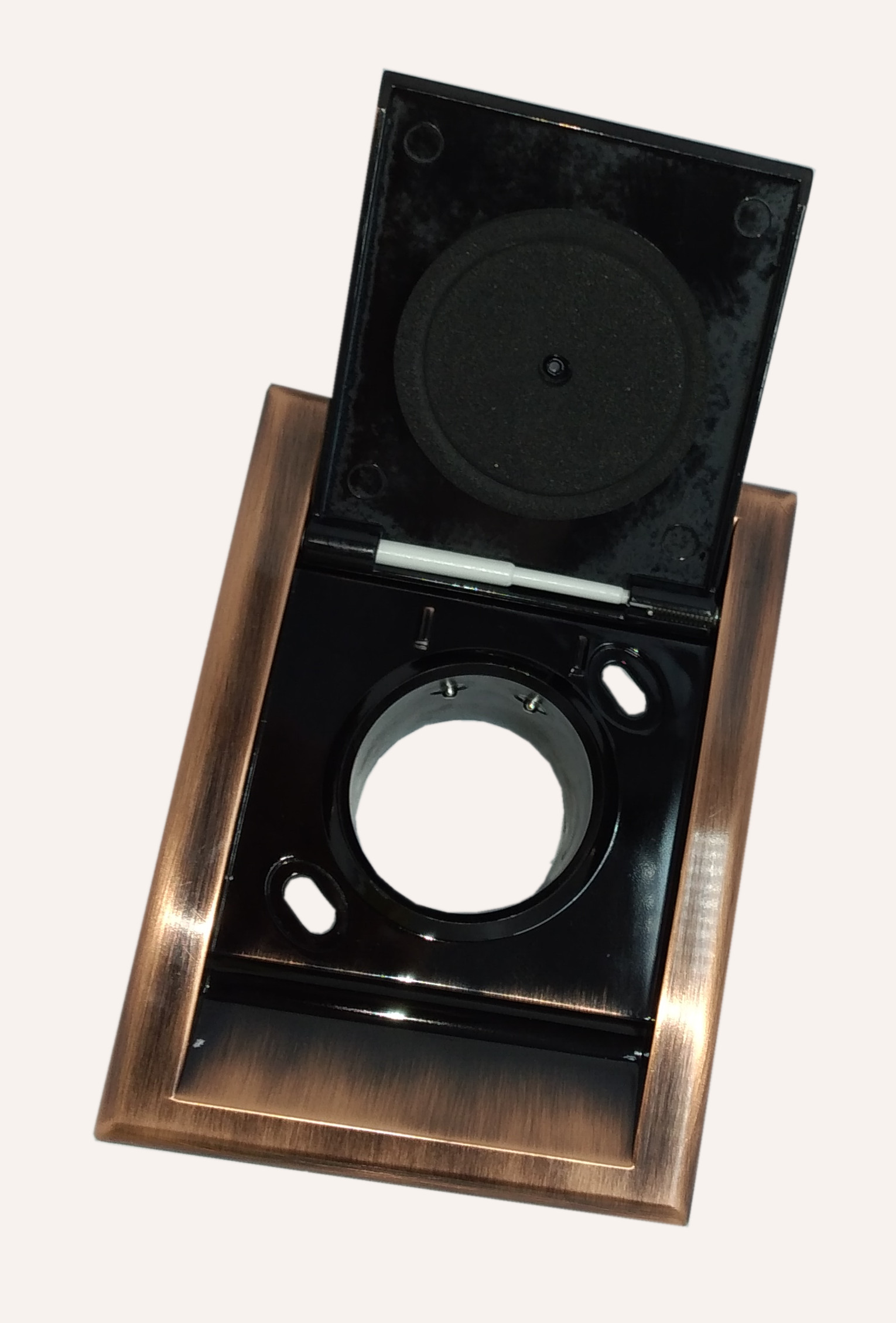 CVF044_1vorn-offener-deckel1